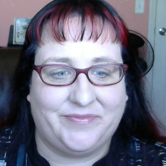 Meet the Posher Other - About Me!